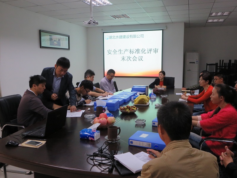 寒門學(xué)子求學(xué)受阻，水建公司雪中送炭